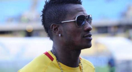 Asamoah Gyan failed to score for Ghana in the 1-0 defeat of Botswana yesterday, but he most definitely succeeded in looking cool.